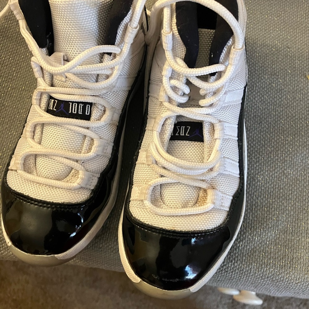 Jordan’s big boys size 1